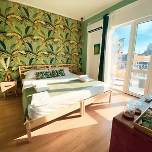 https://finestra-sulla-sicilia.catania-hotels.net