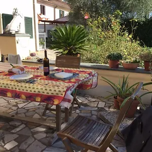 Il Giardino Di Otto Appartamento Cascina